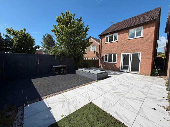 3 Bedroom Detached House For Sale In Heol Castell Coety, Bridgend County Borough, CF31