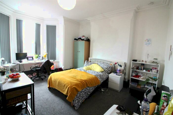 1 Bedroom Apartment To Rent In Park Road, Nottingham, NG7