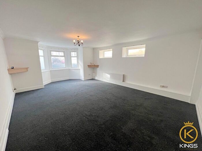 2 Bedroom Flat To Rent In Alhambra Road, Southsea, PO4