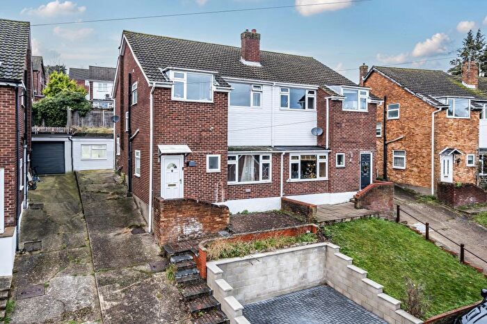 4 Bedroom Semi Detached House For Sale In High Wycombe, Buckinghamshire, HP13