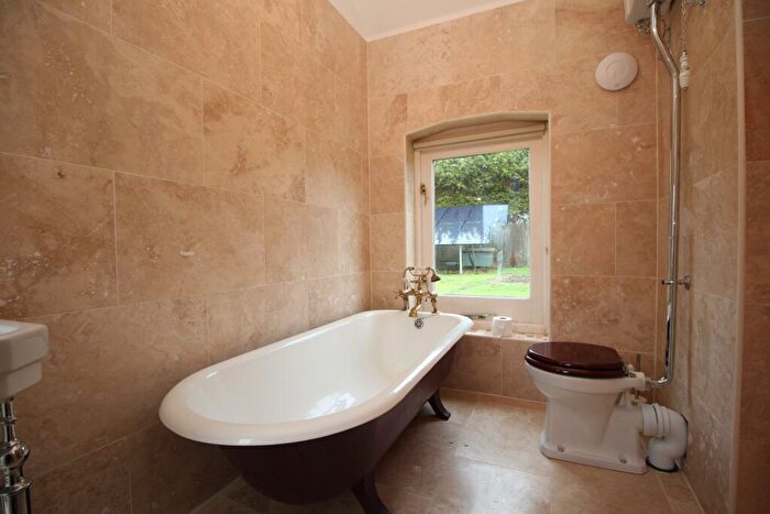 1 Bedroom Character Property To Rent In Grantham Road, Ingoldsby, NG33