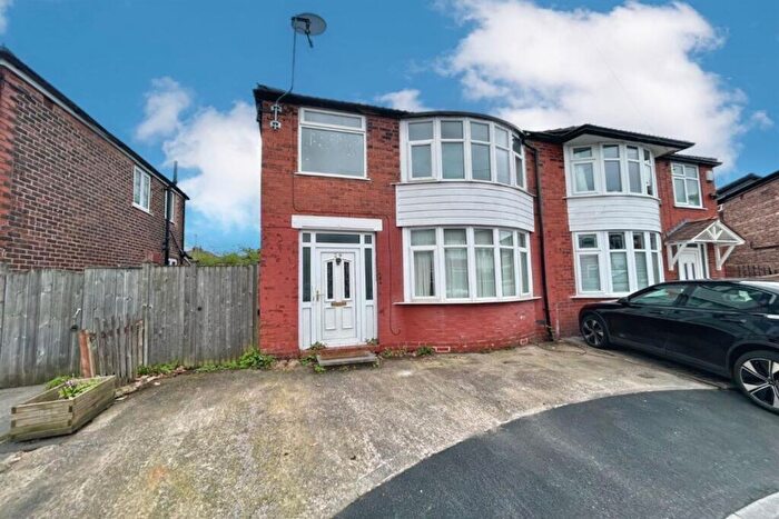 3 Bedroom Semi Detached House For Sale In Arthog Road, Didsbury, M20
