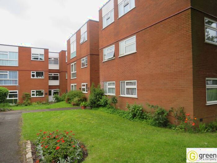 2 Bedroom Flat To Rent In Park Wood Court, Walsall Road, Four Oaks, Sutton Coldfield, B74