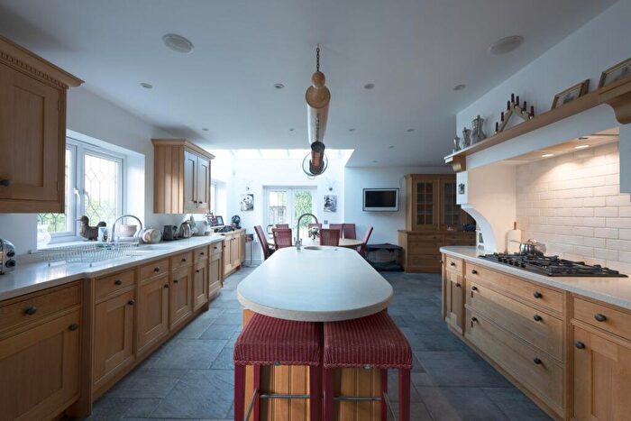5 Bedroom Detached House For Sale In Duffield Lane, Stoke Poges, SL2