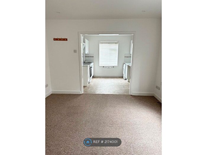 Studio To Rent In Station Road, Hayling Island, PO11