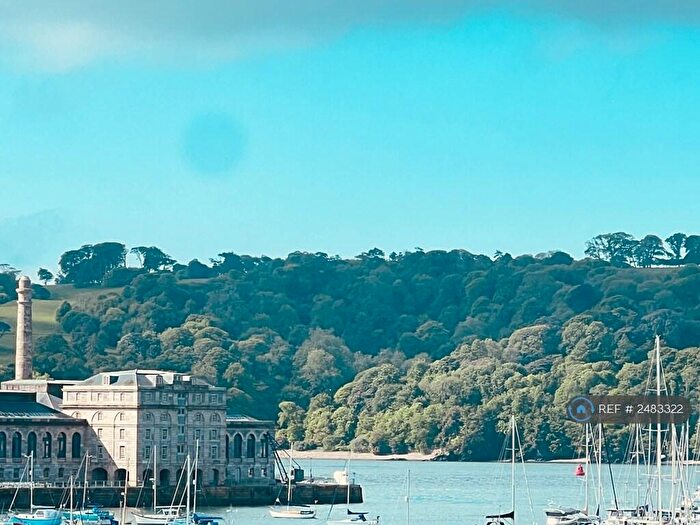 2 Bedroom Flat To Rent In Stonehall Flats, Plymouth, PL1