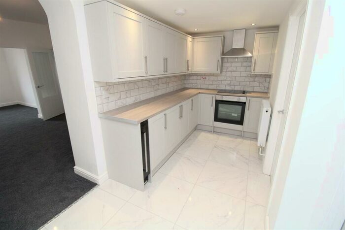 3 Bedroom House To Rent In Birchgrove Street, Porth, CF39