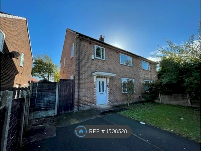 3 Bedroom Semi-Detached House To Rent In Brundage Road, Manchester, M22