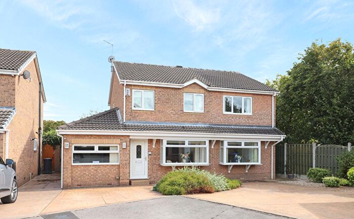 5 Bedroom Detached House For Sale In Willingham Close, Sothall, S20