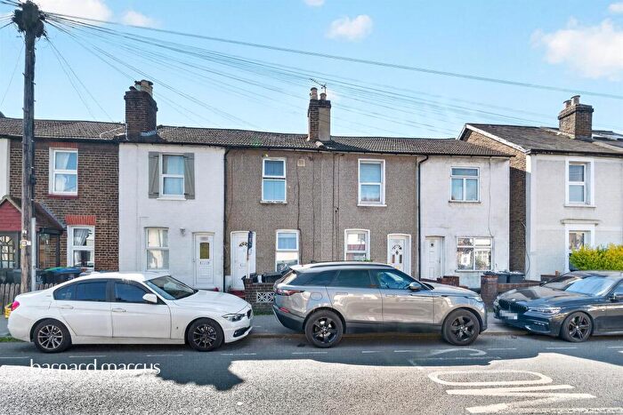 2 Bedroom Terraced House For Sale In Bensham Lane, Thornton Heath, CR7