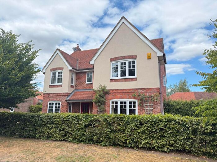 5 Bedroom Detached House For Sale In Saxon Court, Benson, OX10