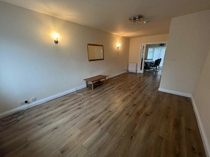 4 Bedroom Detached House To Rent In Wyndham Close, Oadby, LE2