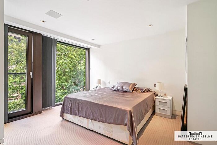 1 Bedroom Apartment For Sale In Roman House, Wood Street, EC2Y