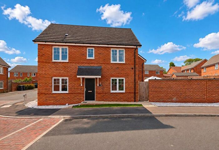 3 Bedroom Detached House For Sale In Westfield Avenue, Earl Shilton, Leicester, LE9