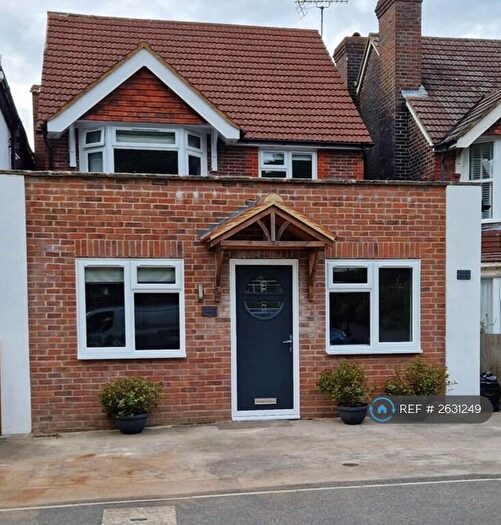 1 Bedroom Flat To Rent In Beacon Hill Road, Hindhead, GU26