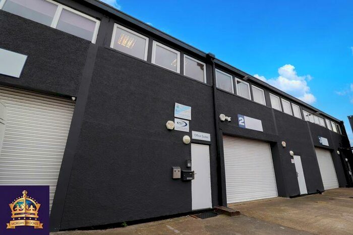 Commercial Property To Rent In Kings Road, Canvey Island, SS8