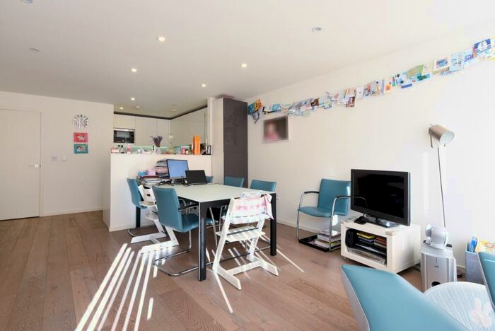 2 Bedroom Apartment To Rent In Central Street Clerkenwell, EC1V