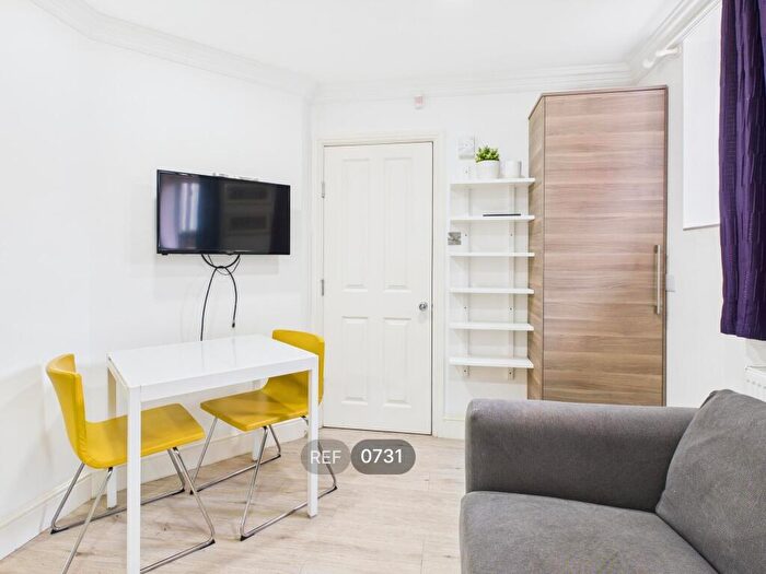 1 Bedroom Apartment To Rent In Pearson Park, HU5