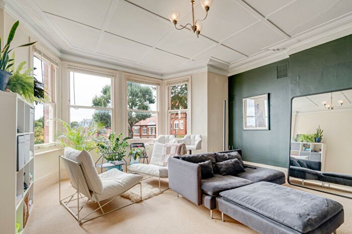 1 Bedroom Flat To Rent In Frognal, London, NW3