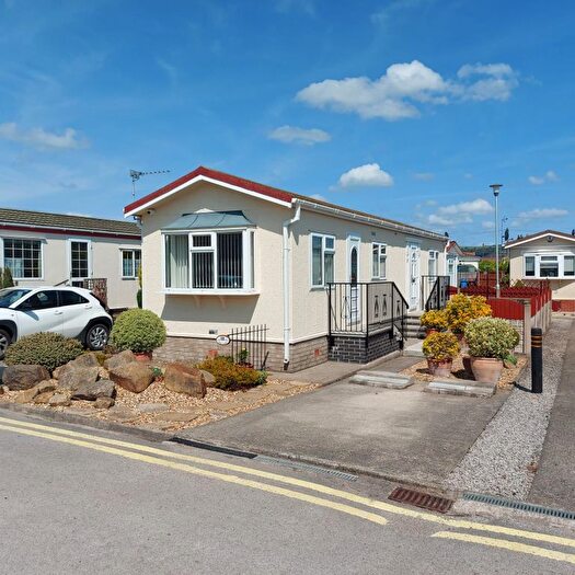 2 Bedroom Mobile/park Home For Sale In Burlingham Park, Preston, PR3