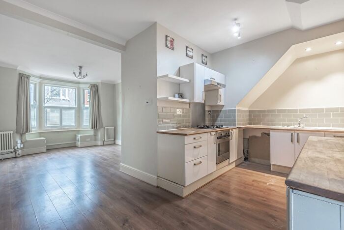 1 Bedroom Flat To Rent In Howard Road, Bromley, Kent, BR1