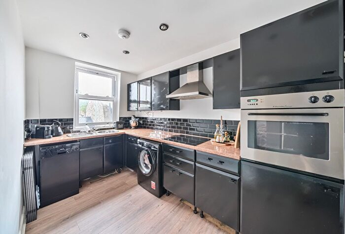 1 Bedroom Flat For Sale In Great Stanhope Street, Bath, Somerset, BA1