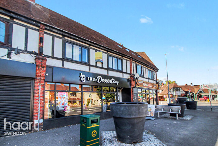 Studio To Rent In Cricklade Road, Swindon, SN2