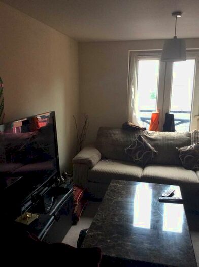 1 Bedroom Flat To Rent In Potters Brook, Tipton, DY4