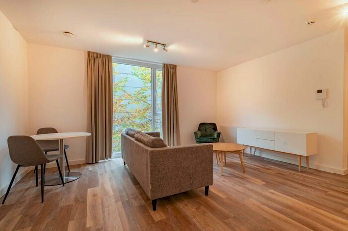 2 Bedroom Flat To Rent In The Wullcomb, Highcross Street, , Furnished, LE1