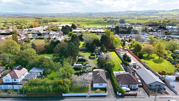 2 Bedroom Bungalow For Sale In Denbigh Circle, Kinmel Bay, LL18