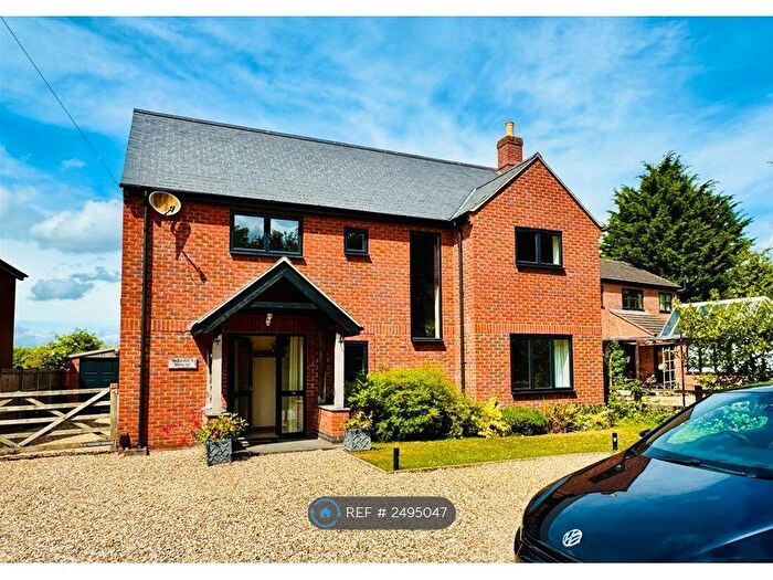 4 Bedroom Detached House To Rent In The Reddings, Cheltenham, GL51