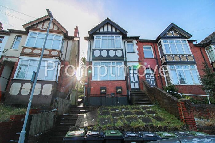 1 Bedroom Property To Rent In Russell Rise, Luton, LU1
