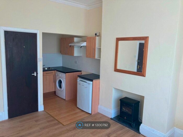 1 Bedroom Flat To Rent In Church Road, Erdington, Birmingham B24