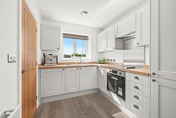 3 Bedroom Detached House For Sale In Boroughbridge Road, Knaresborough, HG5