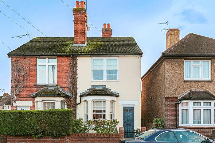 3 Bedroom Semi Detached House For Sale In Bond Street, Englefield Green, Egham, Surrey, TW20