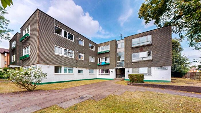 2 Bedroom Apartment To Rent In Uxbridge Road, Stanmore, HA7