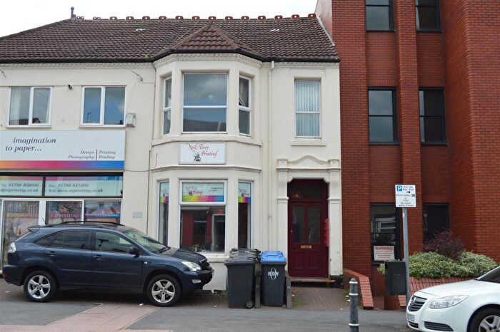 3 Bedroom Flat To Rent In Railway Terrace, Rugby, CV21