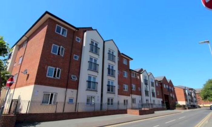 2 Bedroom Flat To Rent In Delamere Court, St Marys St, Crewe CW1