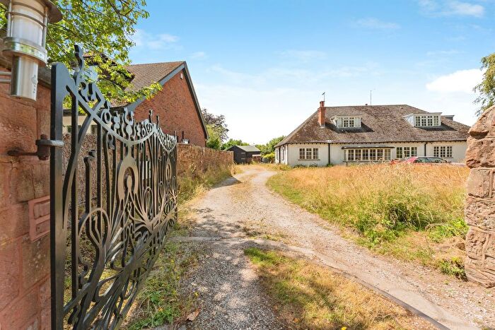 6 Bedroom Detached Bungalow For Sale In Neston Road, Ness, Neston, CH64