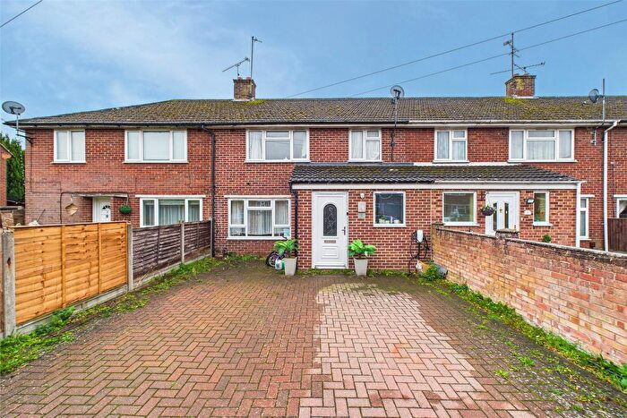 3 Bedroom Terraced House For Sale In Garston Close, Reading, Berkshire, RG30