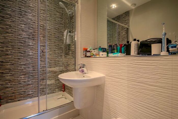 2 Bedroom Flat To Rent In Avro House, Navigation Street, Manchester, M4