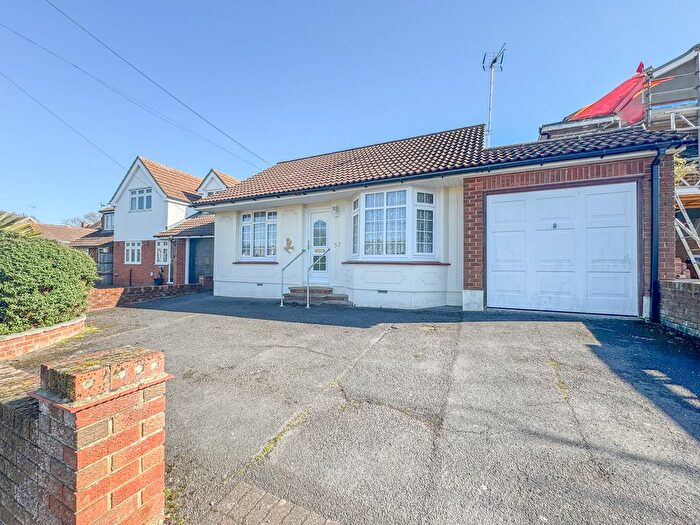 4 Bedroom Detached Bungalow For Sale In Wellington Road, Rayleigh, SS6