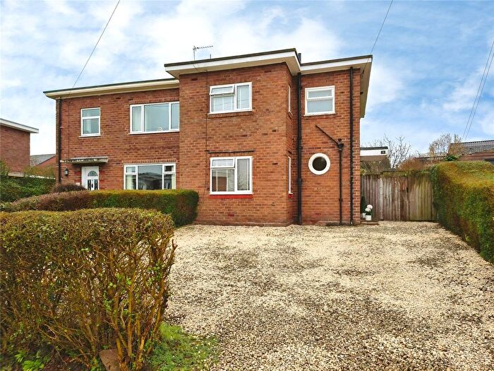 3 Bedroom Semi Detached House For Sale In The Crescent, Donnington, Telford, Telford And Wrekin, TF2