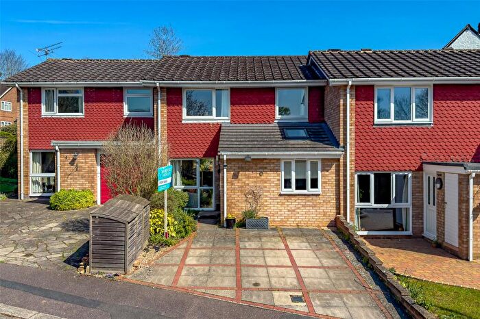 3 Bedroom Terraced House For Sale In Bramble Close, Harpenden, Hertfordshire, AL5