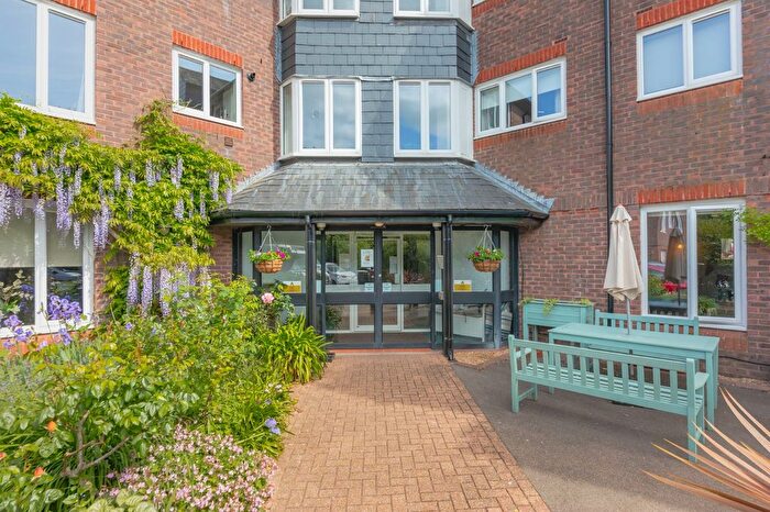2 Bedroom Flat For Sale In Court Road, Greyfriars Court Court Road, BN7