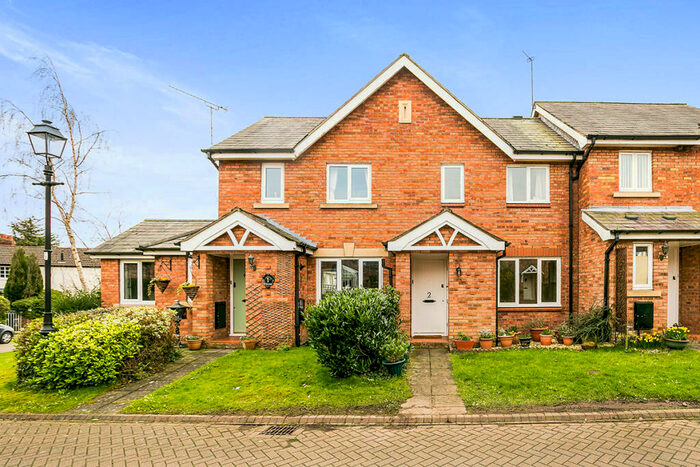 2 Bedroom House To Rent In Church Walks, Christleton, Chester, CH3