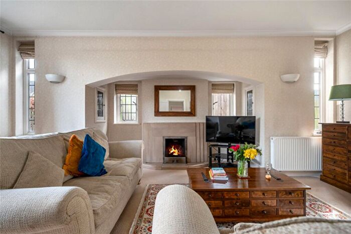 4 Bedroom Detached House For Sale In Westernhay Road, Stoneygate, Leicester, LE2