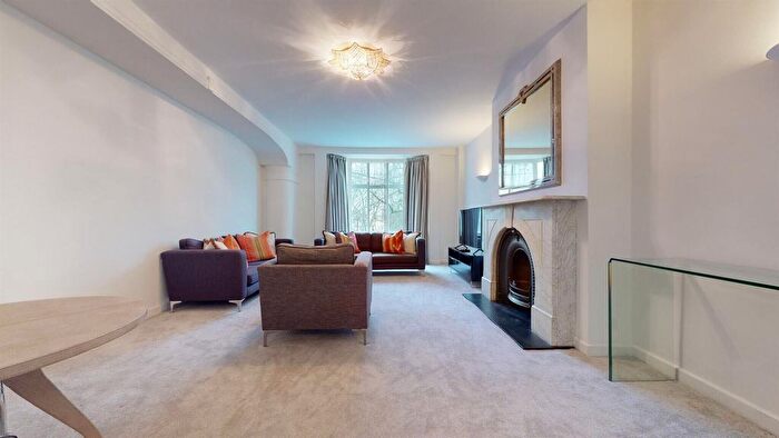 5 Bedroom Flat To Rent In Park Road, London, NW8