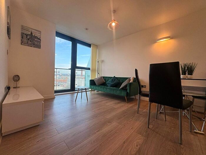 1 Bedroom Flat To Rent In Tempus Tower, Mirabel Street, Manchester, M3