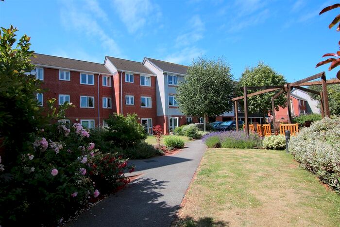 1 Bedroom Flat For Sale In Butts Road, Exeter, EX2